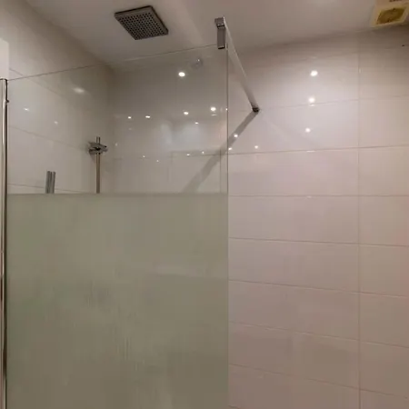 Club Atlantis 91 - Two Bed Апартаменты *