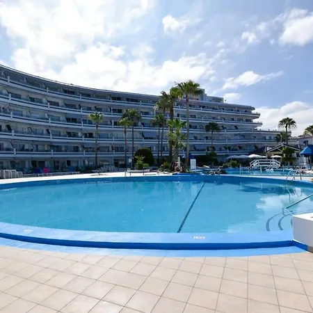 Club Atlantis 91 - Two Bed Apartment Costa Adeje (Tenerife)