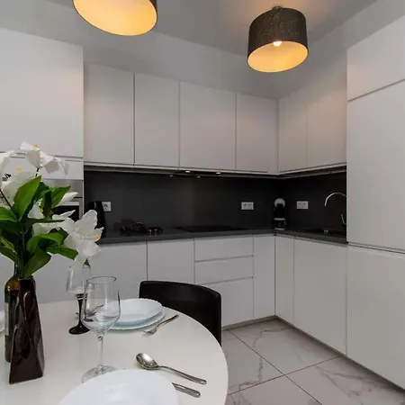 Club Atlantis 91 - Two Bed Apartament Costa Adeje (Tenerife)