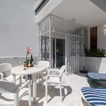 Club Atlantis 91 - Two Bed Apartment